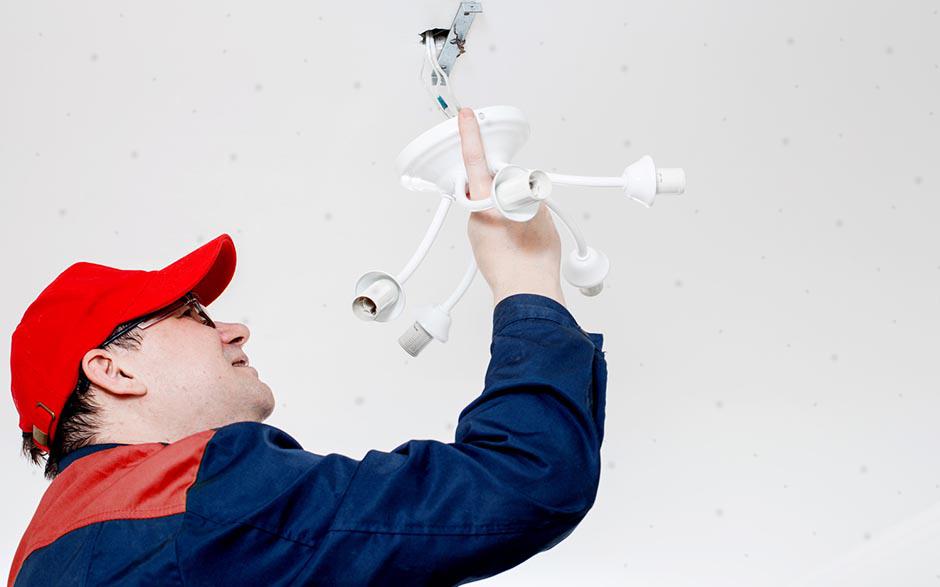électricien de maintenance Montreuil